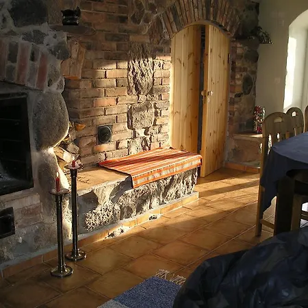 Dom wakacyjny Pohlametsa House *