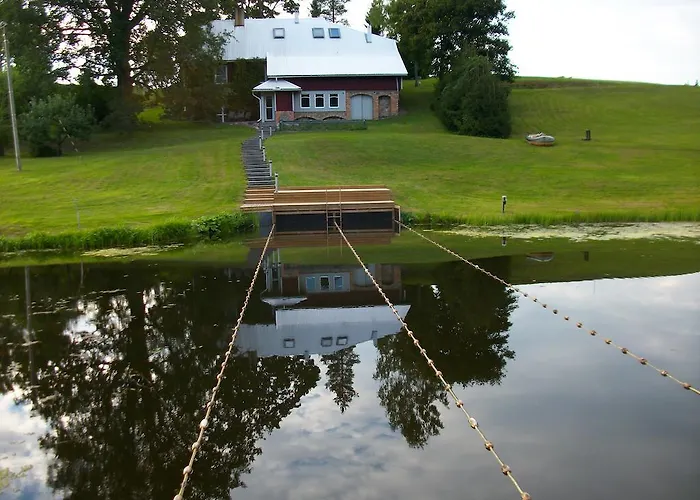 Pohlametsa House Nupli